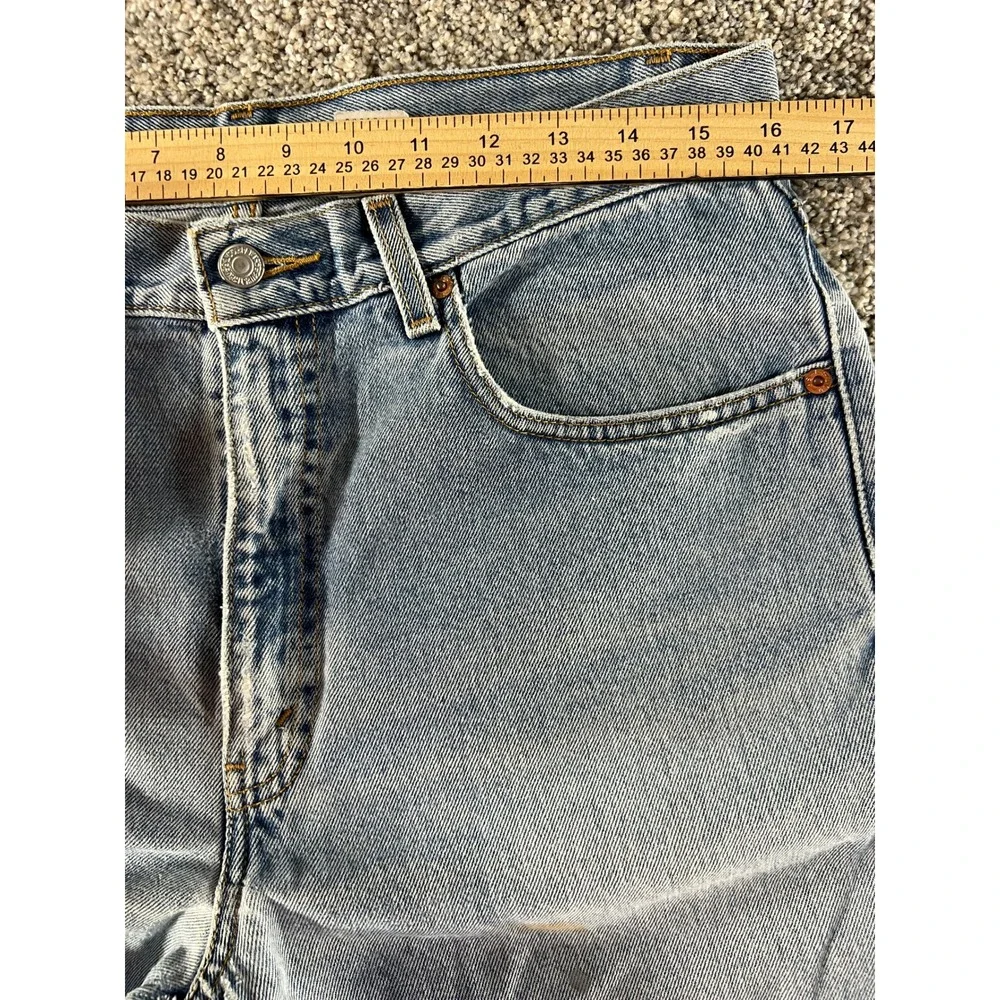 Vintage Y2k 2002 Levis 505 Regular Fit Straight Leg Light Wash Jeans 33x32